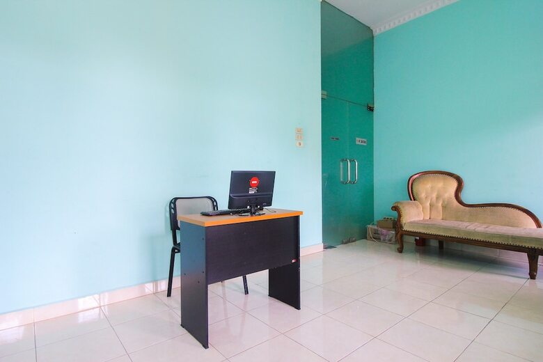 Hotel Oyo 2434 Tiaz 2 Homestay