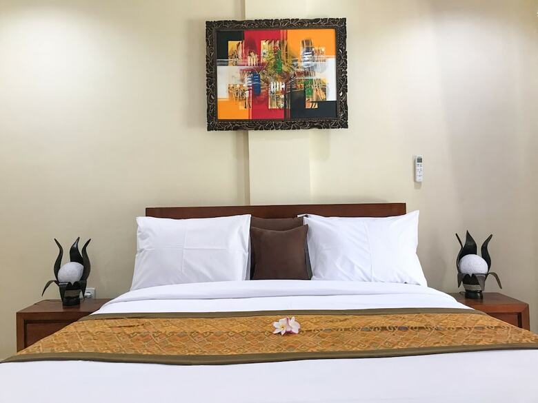 Hotel Dwaraloka House