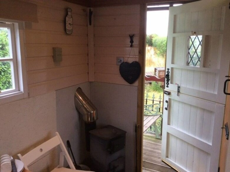 Cabana Cornish Cosy Shepherds Hut