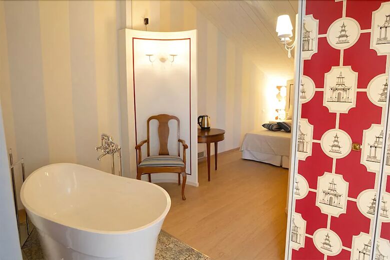 Hotel Maison Petit Perlage