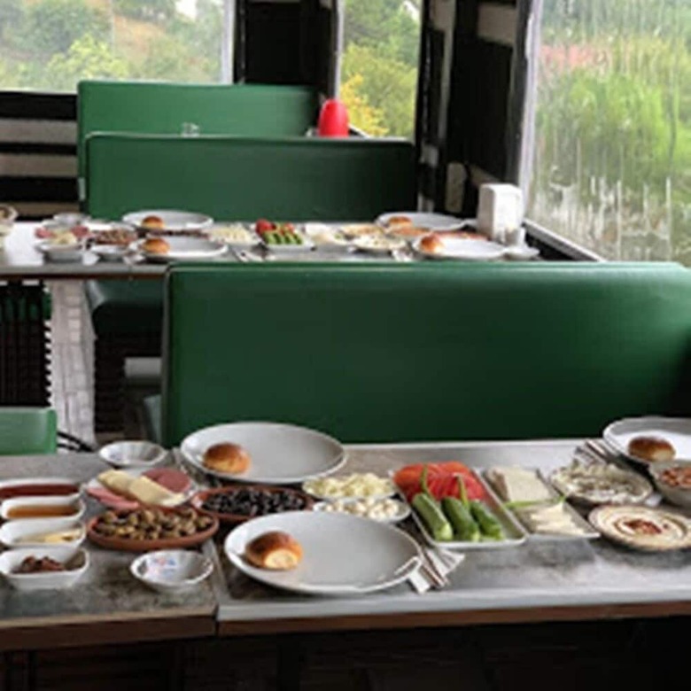 Hotel Sakli Cennet Esadiye