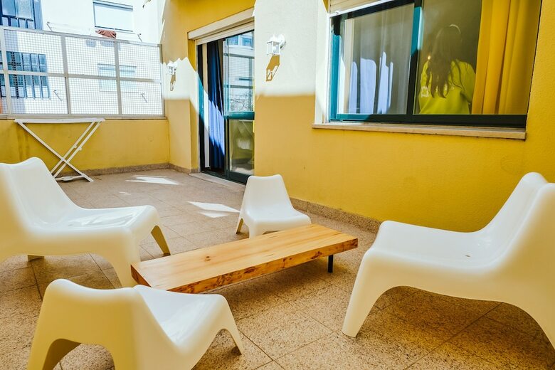 Hostal Help Yourself Hostels - Restelo