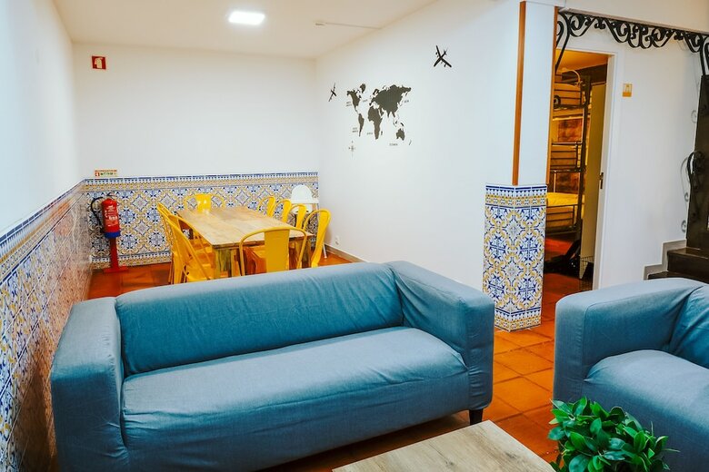 Hostal Help Yourself Hostels - Restelo