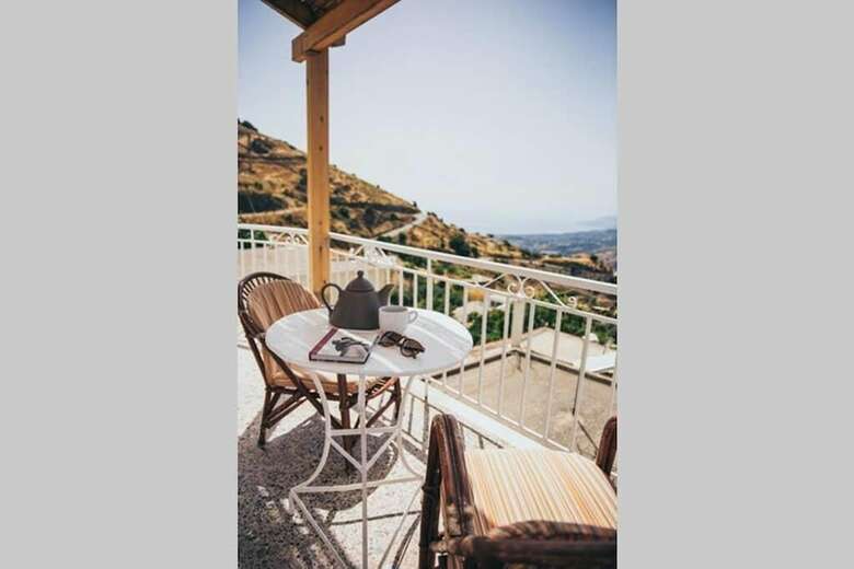 Apartamentos Rustic House In Nature-saktouria - Adults Only