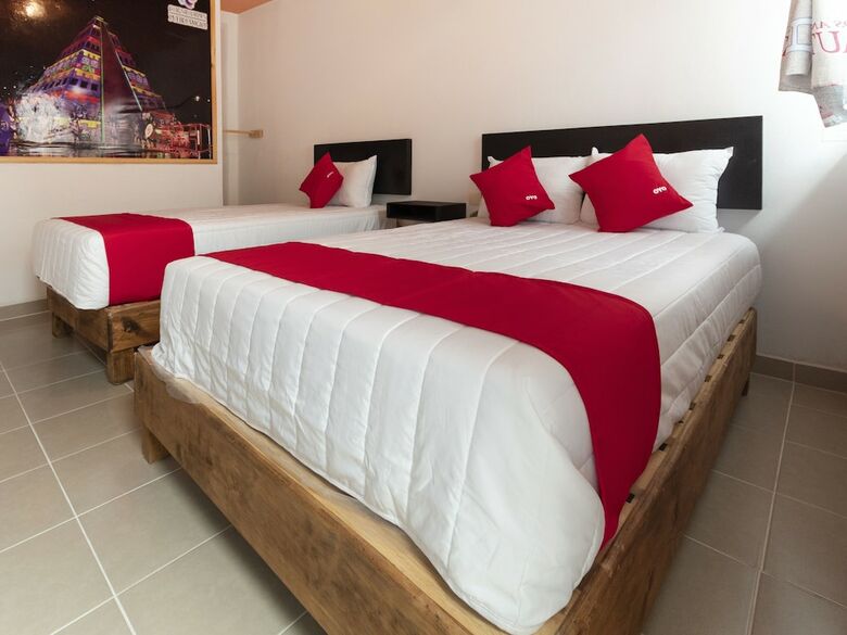Oyo Hotel Poy Poy