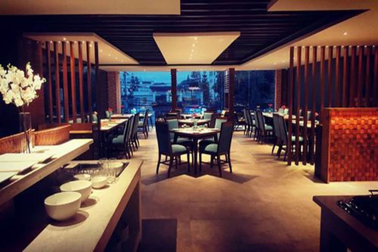 Hotel Ambassador By Ace Hotels