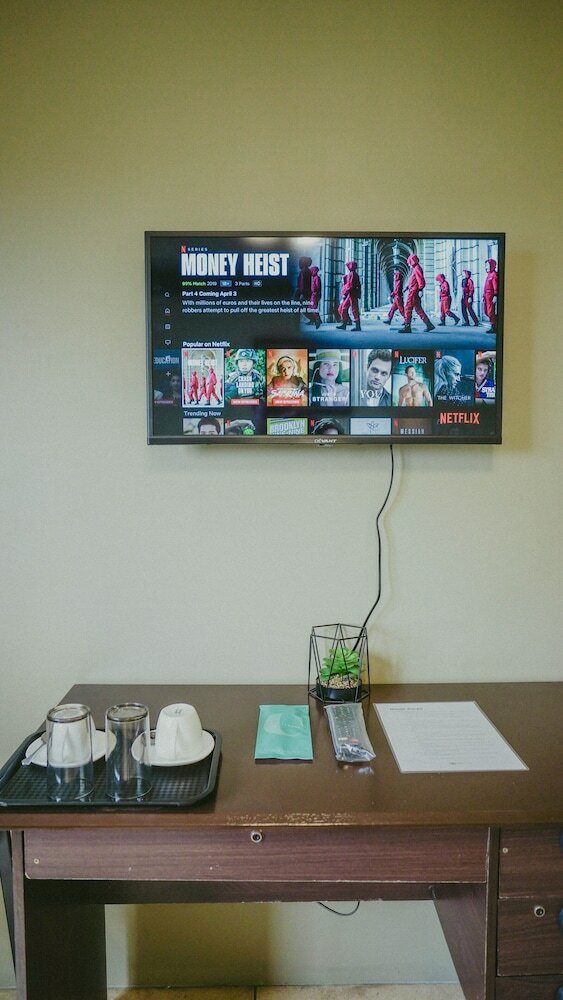 Hotel 2428 Suites