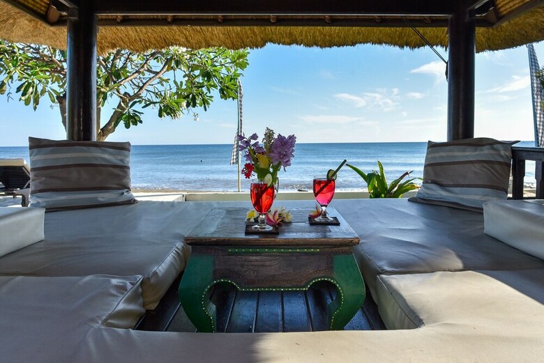 Villa Lovina Beach 1