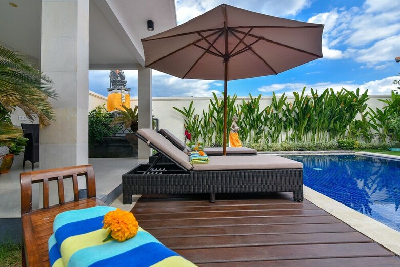 Villa Banyu Riris
