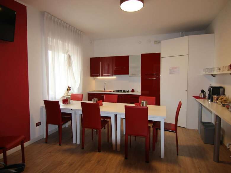 Premium Holiday Home In Monteforte With Pool