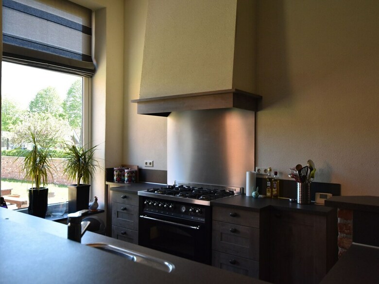 Cozy Holiday Home In Meeden With Large Garden
