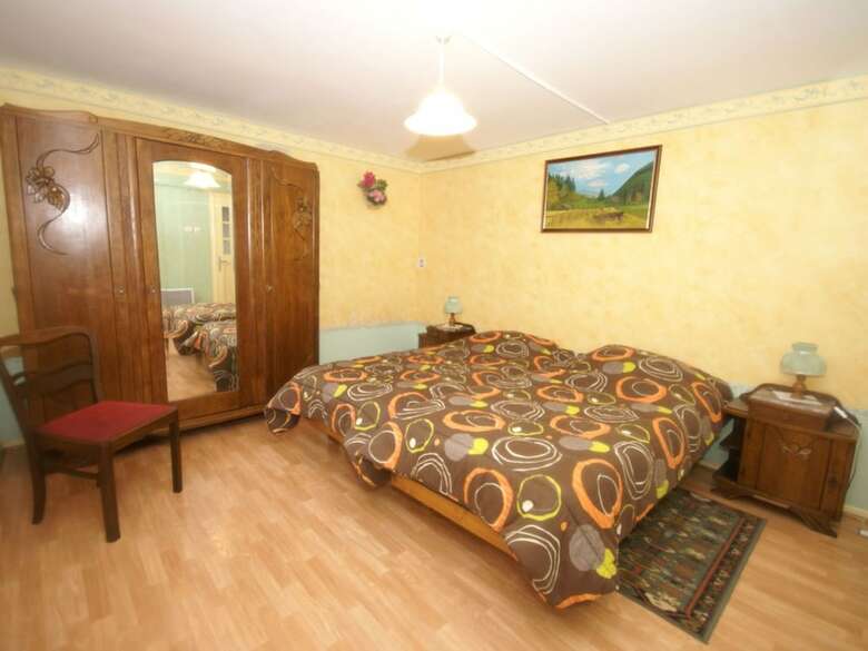 Comfortable Holiday Home With Fenced Garden In Lambach