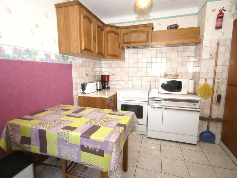 Comfortable Holiday Home With Fenced Garden In Lambach