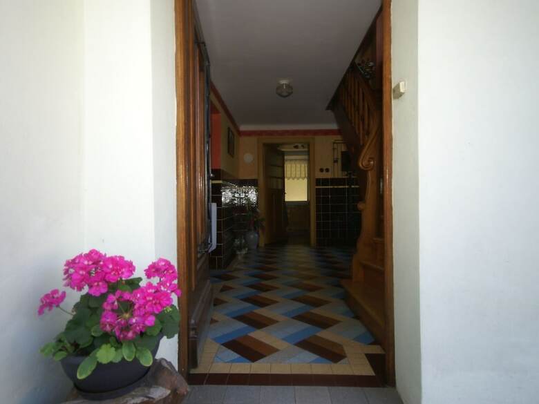 Comfortable Holiday Home With Fenced Garden In Lambach