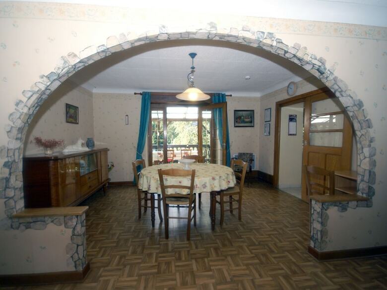 Comfortable Holiday Home With Fenced Garden In Lambach