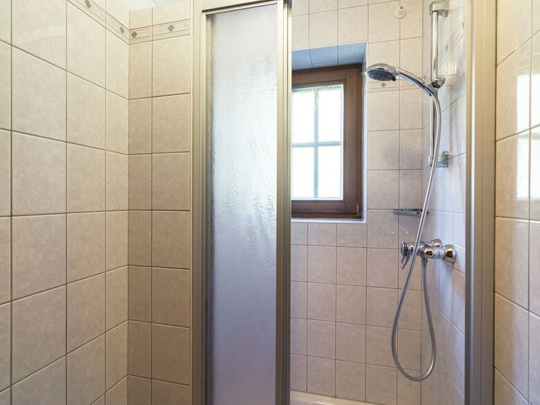 Spacious Apartment Near Ski Area In K�nigsleiten