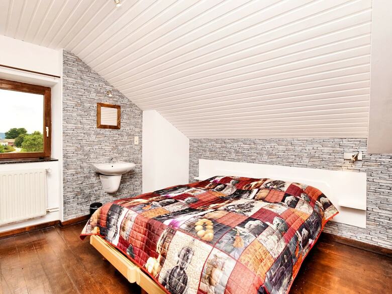 Captivating Holiday Home In Lierneux With Garden
