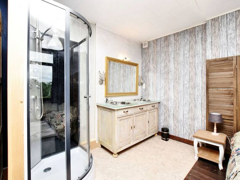 Captivating Holiday Home In Lierneux With Garden