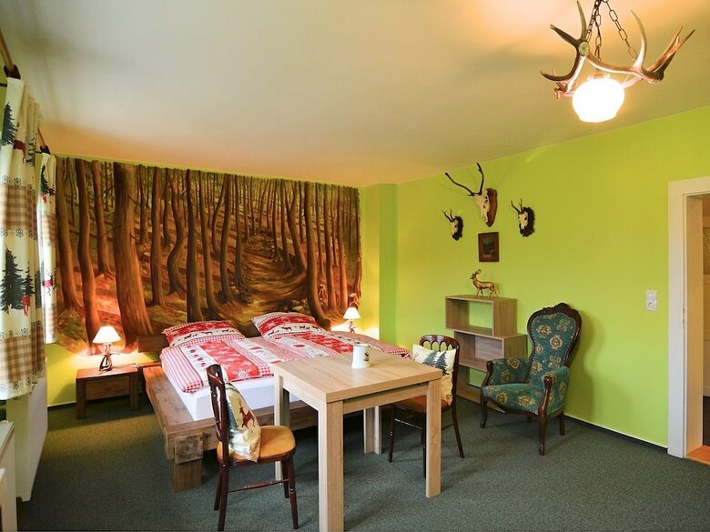 Spacious Villa Near Forest In Buchet