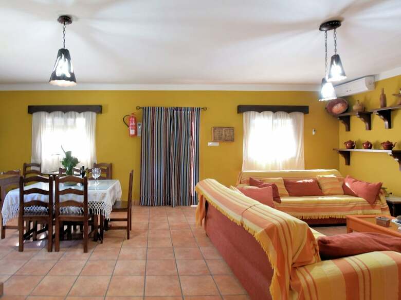 Charming Cottage In Loja With Private Pool