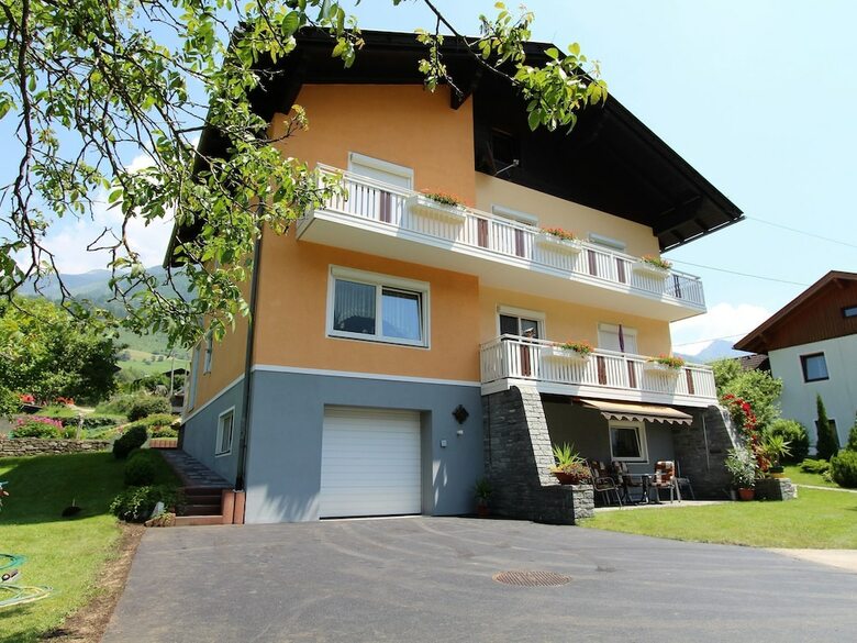 Modern Apartment In Kolbnitz With Terrace