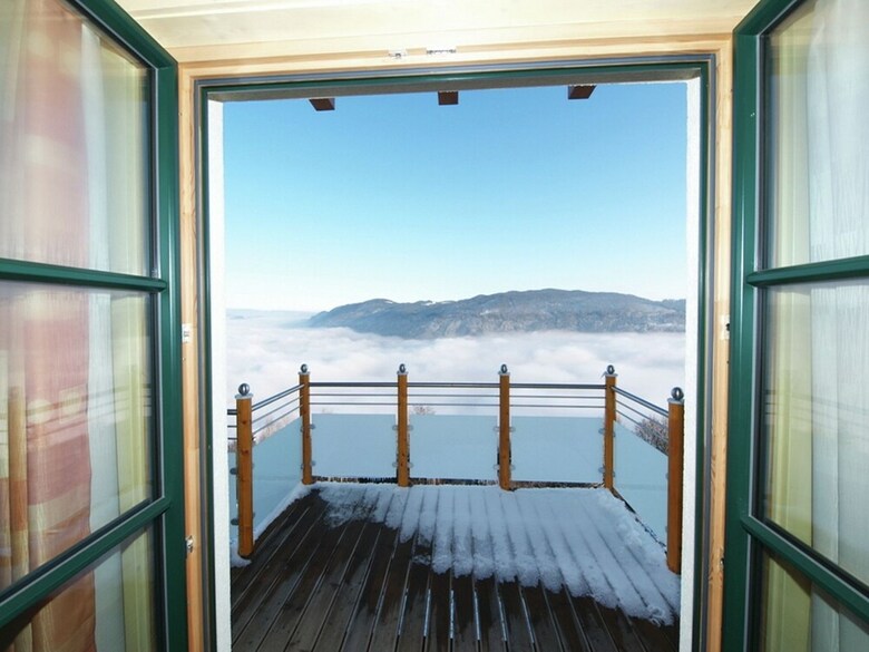 Cabana Upscale Holiday Home In Bodensdorf With Wellness & Sauna