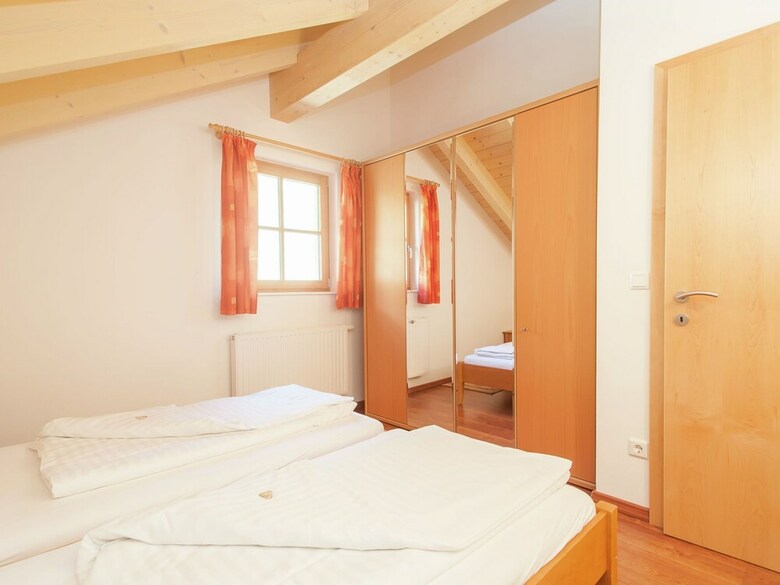 Cabana Upscale Holiday Home In Bodensdorf With Wellness & Sauna