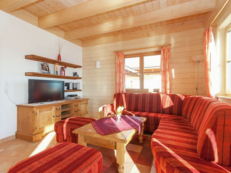 Cabana Upscale Holiday Home In Bodensdorf With Wellness & Sauna