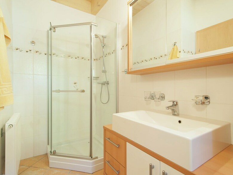 Cabana Upscale Holiday Home In Bodensdorf With Wellness & Sauna