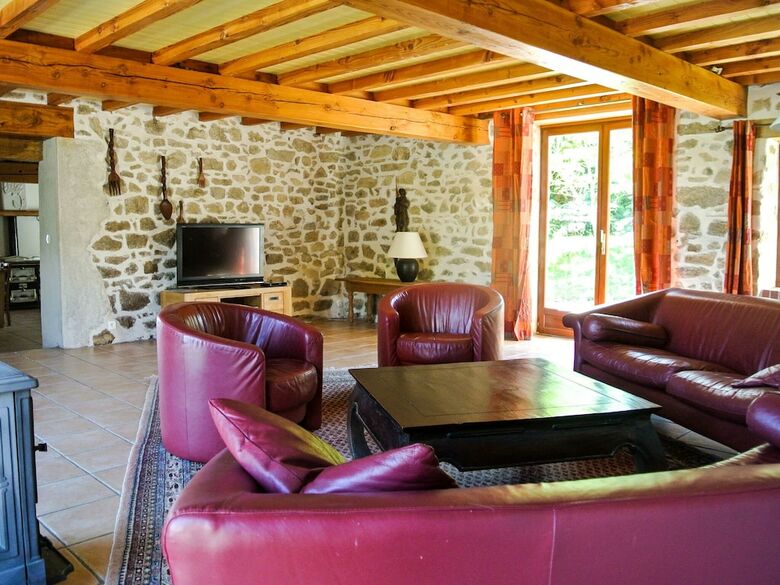 Rustic Holiday Home In Lavoine With Pool Near Lake & Forest