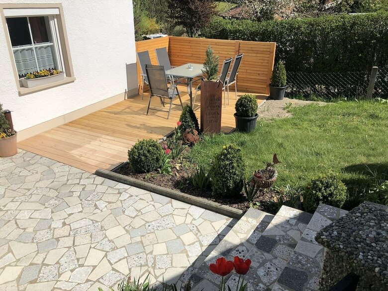 Cozy Holiday Home In Schiefweg With Garden