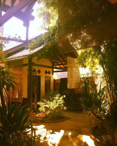 Hostal Resota Twins