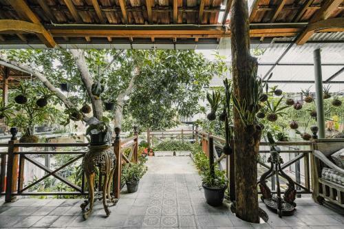 Bed & Breakfast Djajanti House