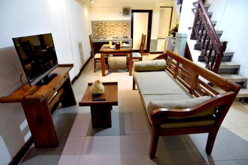 Hostal La House