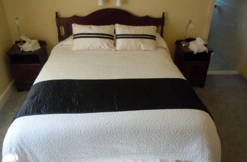 Bed & Breakfast Coolbawn Lodge Farmhouse