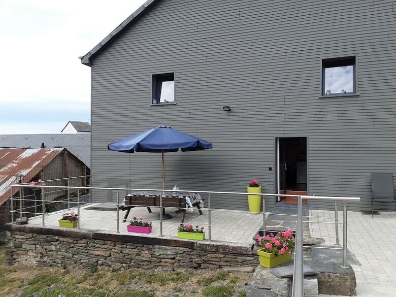 Cozy Holiday Home In Houffaliz With Garden