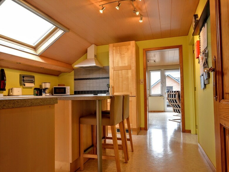 Apartamentos Spacious And Well Cared-for Accommodation With Garden, Right In The Ardens