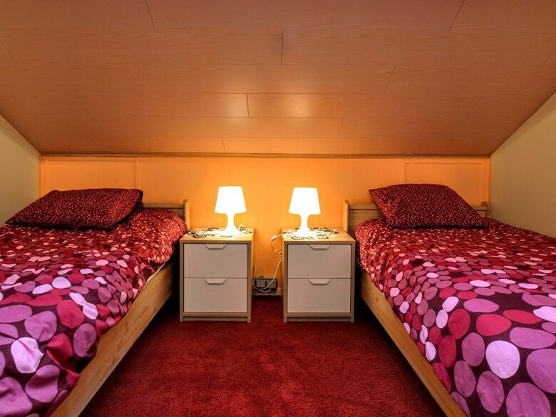 Apartamentos Spacious And Well Cared-for Accommodation With Garden, Right In The Ardens