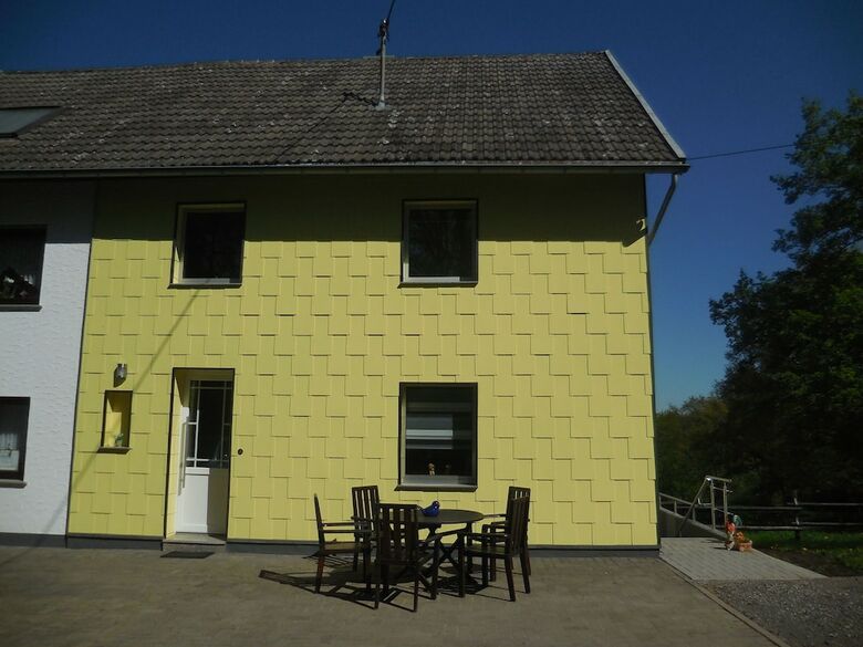 Modern Holiday Home In Hellenthal With Garden