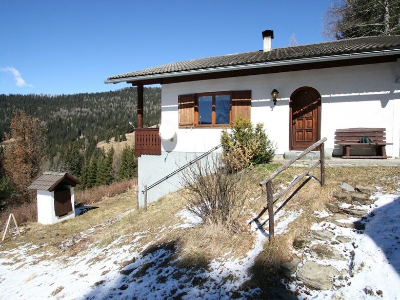 Comfortable Holiday Home Near Ski Area In Arriach