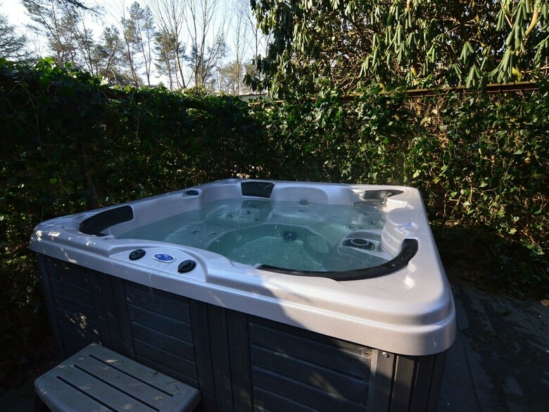 Charming Bungalow In Ambt Delden With Sauna, Garden, Terrace