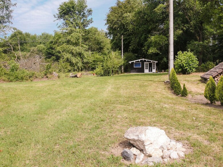 Quaint Holiday Home With Private Garden, Terrace, Barbecue