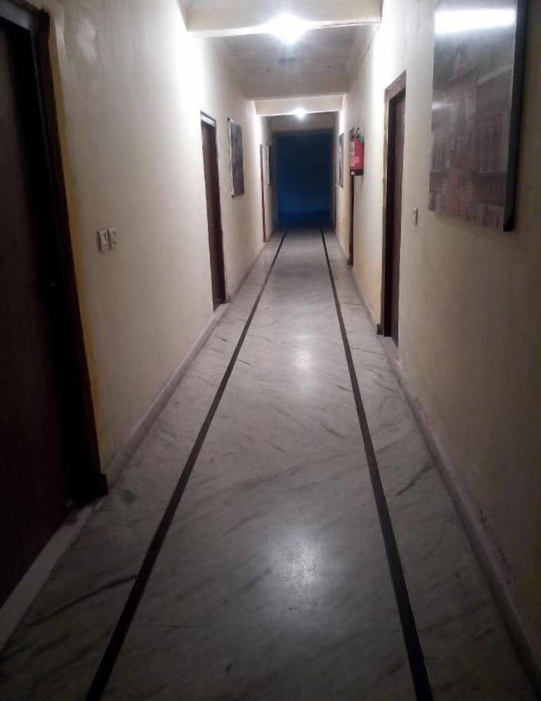 Hotel Ar Resort