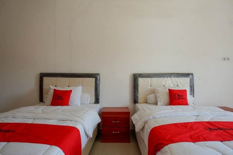 Hotel Reddoorz Near Bolu Toraja