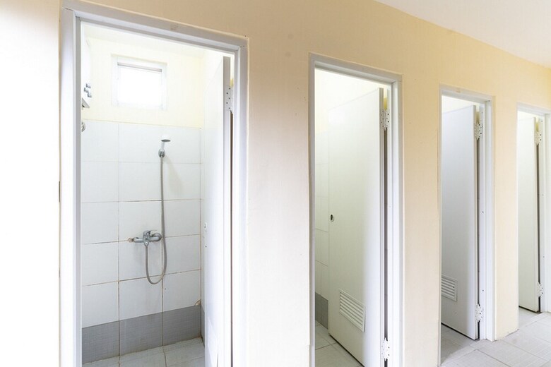 Hotel Reddoorz Hostel @ Dago 2