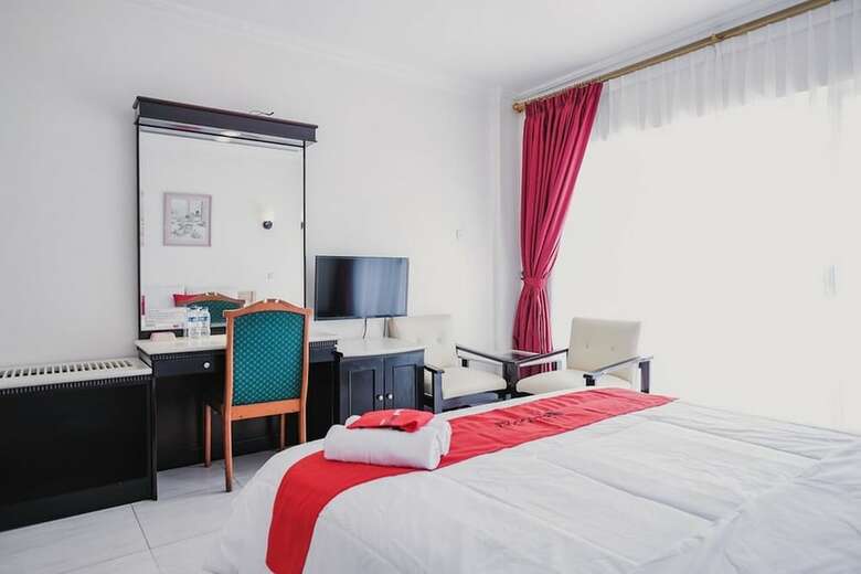 Hotel Reddoorz Plus Near Pelabuhan Merak