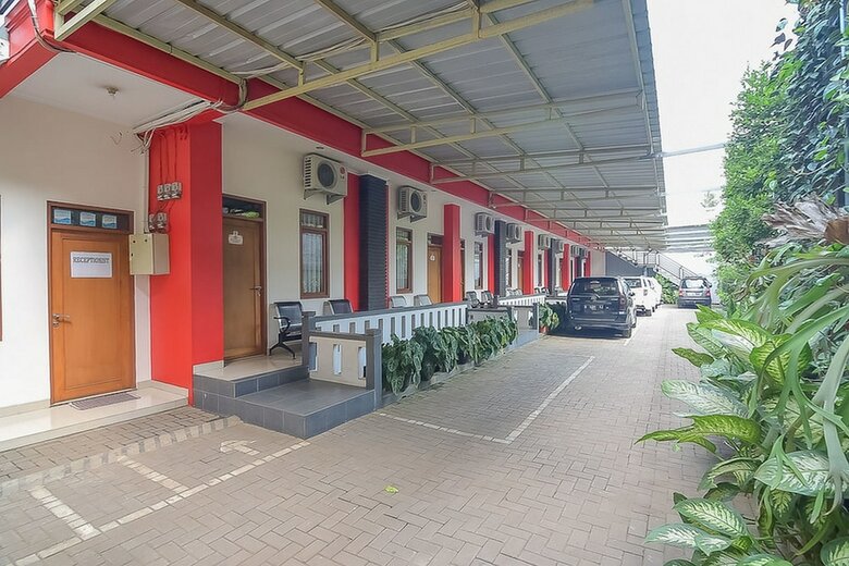 Hotel Reddoorz Near Ipdn 2