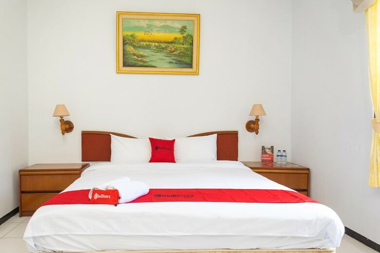 Reddoorz @ Hotel Damanaka Pangalengan