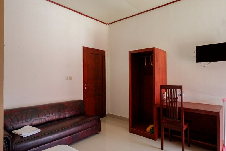 Hotel Reddoorz @ Tomia Island Wakatobi