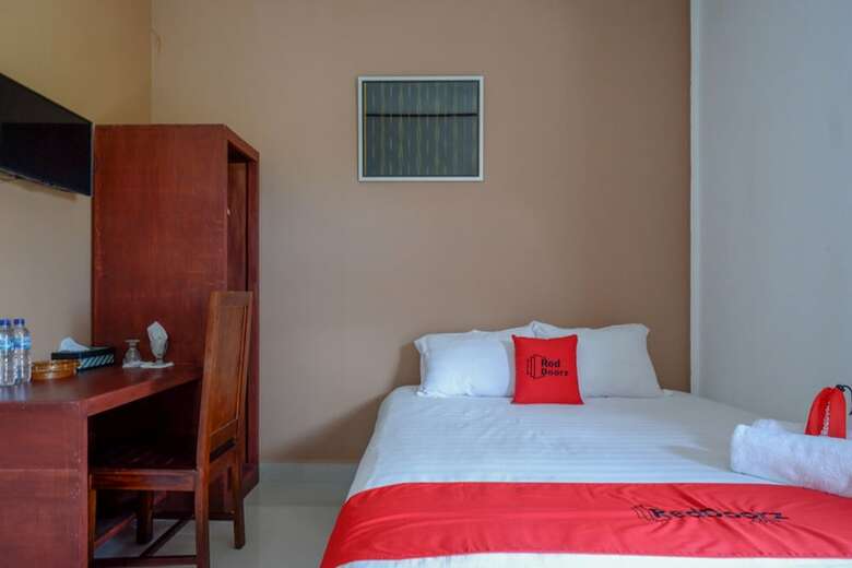 Hotel Reddoorz @ Tomia Island Wakatobi